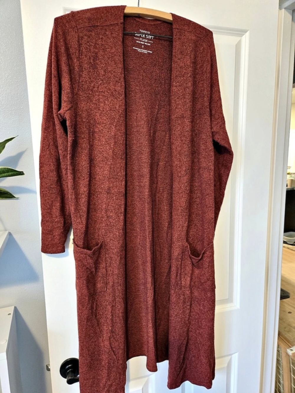 Torrid Super Soft Plush Long Cardigan in Red Size 1 Like New